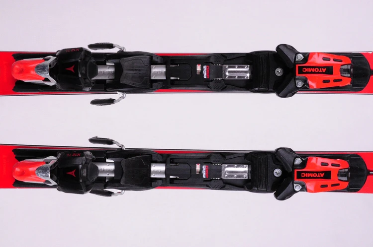 NARTY UŻYWANE ATOMIC REDSTER S9 + Atomic XT12 19/20 171 Cm NR000 3 NARTY UŻYWANE ATOMIC REDSTER S9 + Atomic XT12 19/20 171 Cm NR000 - obrazek 3